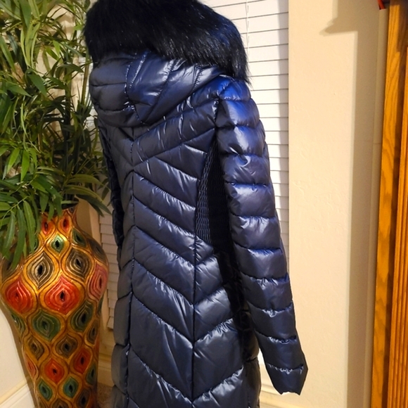 Kenneth Cole Puffer Coat - Picture 5 of 5